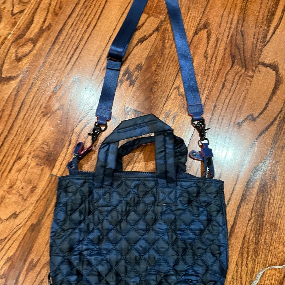 Nylon Quilted Tote Bag - Navy Blue